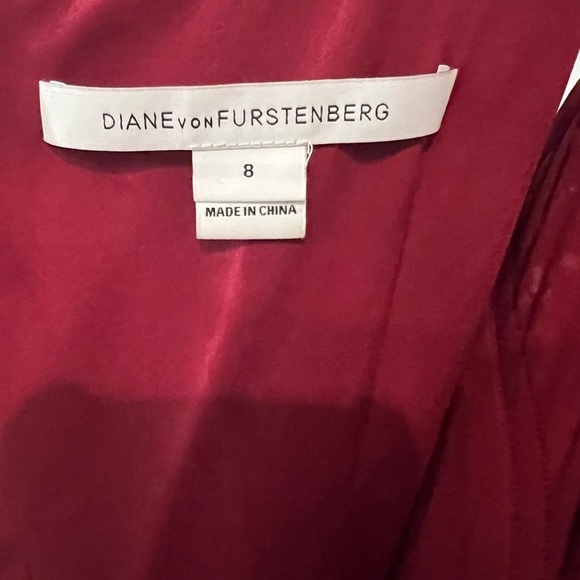 Diane Von Furstenberg Geovana Lace Purple Amethyst/Red Onyx Dress size 8 EUC - Picture 11 of 14